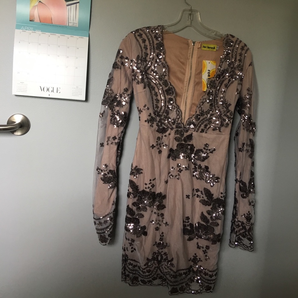 FOR LOVE & FAST FASHION SEQUINED DRESS